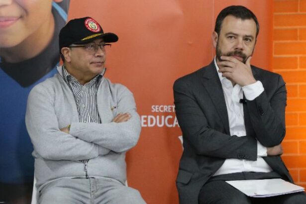 Petro y Galán se enfrentan por uso de colegio público en Bogotá