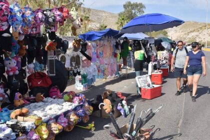 Cae economía informal en Coahuila, pero suben ingresos en 2025