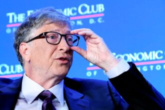 Bill Gates reconoce ante el Congreso error por reuniones con Epstein