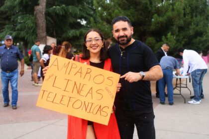 Francisco Sánchez impulsa amparo masivo contra registro de celulares