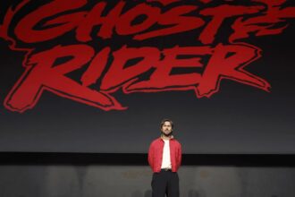 Ryan Gosling será Ghost Rider en el MCU, anuncia Marvel en 2026