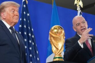 Trump asegura que pidió a Infantino anular sanción a Balogun