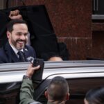De la Espriella ordena cierre de 20 embajadas por austeridad