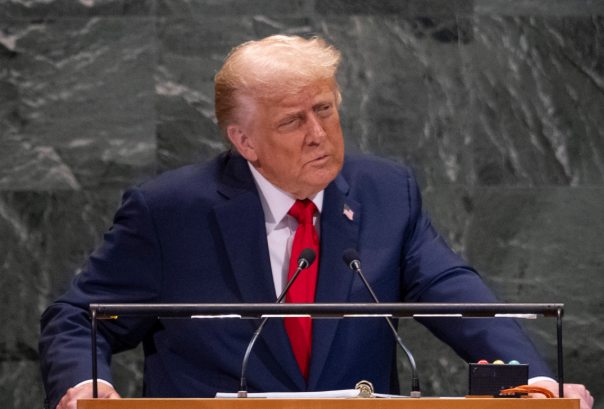 Trump advierte uso de fuerza militar de EE.UU. en América Latina