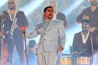 Show de Bad Bunny en Super Bowl LX gana siete premios Emmy