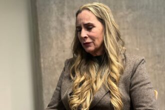 Candidata demócrata de Arizona denuncia agresión sexual en campaña