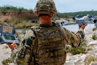 EE. UU. despliega tecnología antidrones en frontera con México