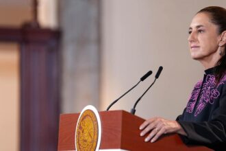 Sheinbaum omite datos sobre médicos cubanos y petróleo a Cuba