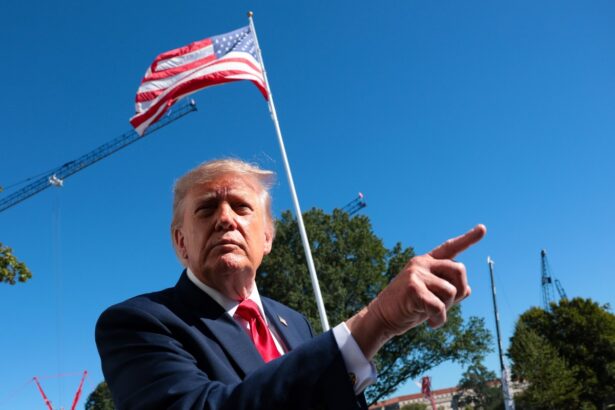 Casa Blanca niega reembolso de Trump por anuncios oficiales