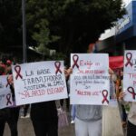 IMSS garantiza servicios y llama a diálogo ante protestas laborales