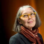 Anne Carson gana el Nobel de Literatura 2026 por su obra innovadora