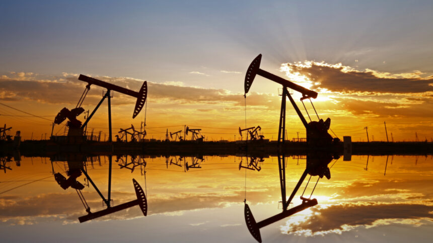 Negociaciones EE UU-Irán bajan petróleo WTI a 97.26 dólares